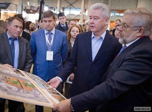 Мэр Москвы Сергей Собянин посетил выставку «Denkmal, Москва»